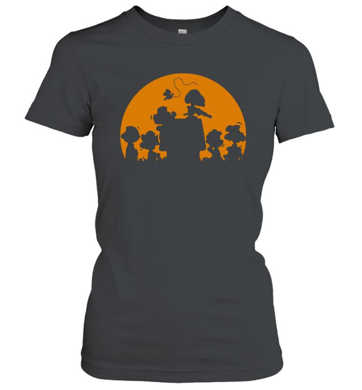 Snoopy Charlie Brown Halloween Costume Women's T-Shirt - NFLFanGift